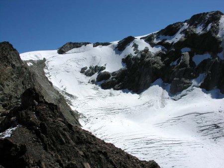 Le haut du glacier de l’Invernet sous le Noeud des Vedettes