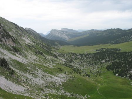 L’alpage de l’Aulp du Seuil (vu du Col de Bellefont)