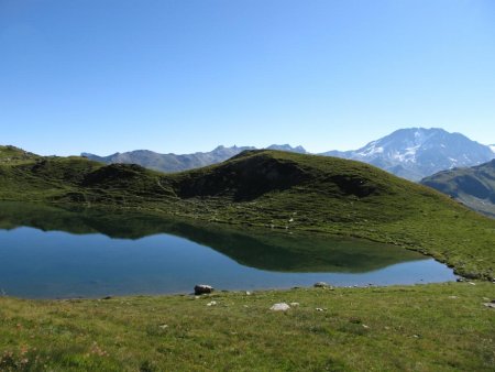 Le grand lac Montfiot (2480 m)