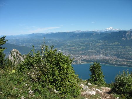 Le Lac du Bourget vu du sommet du Molard Noir