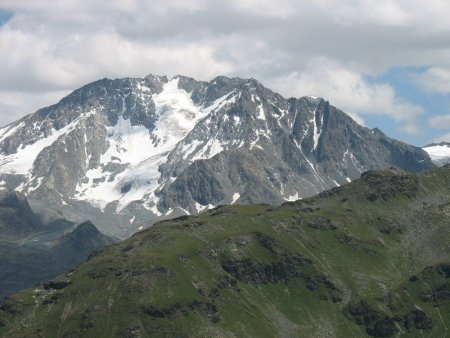 Aiguille de Peclet (alt. 3.562 m) et Aiguille des Saints-Pères (alt.3.363 m)