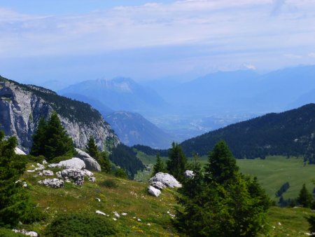 Les Bauges, le Mont Blanc encapuchonné