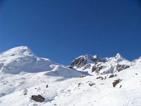 L’arête NNE du Mont Rosser et la pointe de Cerdose.