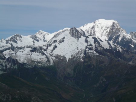 Aiguille des Glaciers et Mont-Blanc.