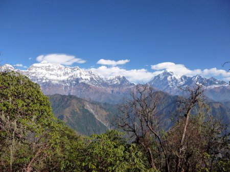 Gurja Himal (7193m) et Dhaulagiri (8172m).
