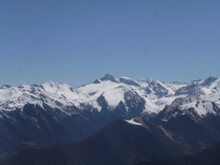 Sous le sommet, vue sur le Mont Valier