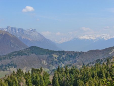 Zoom sur le Mont Blanc coiffé