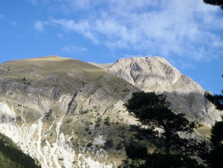 Sommet du Gourgeas (2450m) et sommet du Tromas (2502m)