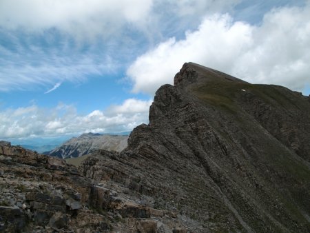 Vue de la descente du sommet de Roche Close