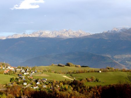 Plateau des Petites Roches et Belledonne Nord.