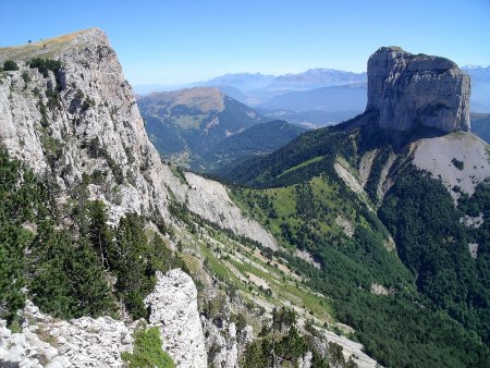 Rochers du Parquet, col de l’Aupet et mont Aiguille