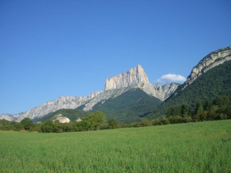 Mont Aiguille et Rochers du Parquet