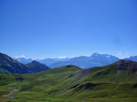 Vers le Mont Pourri et les Alpes Grées