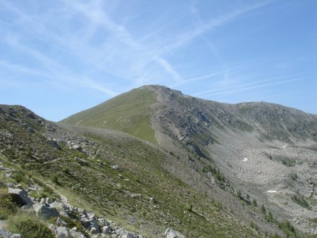Non loin du Col de Prals, la montée finale vers le sommet est en visu !