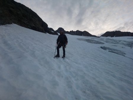 On remonte le glacier, encore en bonnes conditions