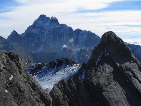 Le Mont Viso (3841 m), avec les parois du Pic d’Asti au premier plan
