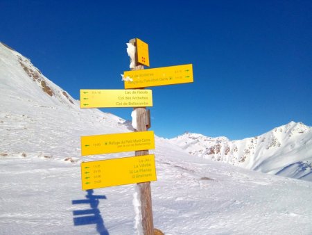 Au-dessus du Col de Sollières, un autre point de passage non nommé à l’altitude 2690m...