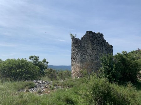 Moulin à vent (ruine).