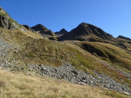 La Vieille Route : du côté du Col de la Lavoire
