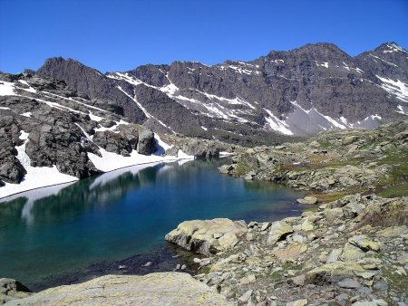 Lac de Porcieroles et Montagne de Motte