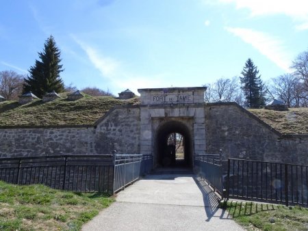 Entrée du Fort de Tamié