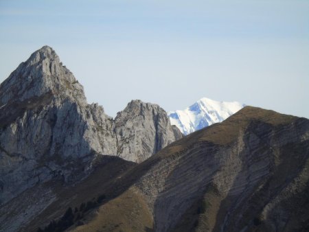 Mont Blanc derrière la Sambuy.
