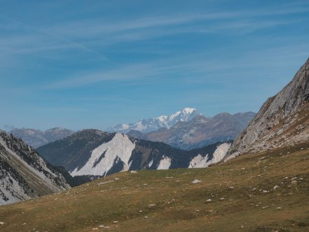 La Dent du Villard et le Mont Blanc.