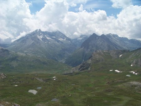 Les alpages du Petit Mont Cenis.