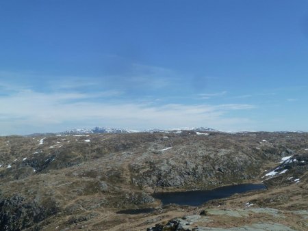 Le plateau au sud-est d’Ulriken et Gullfjellet au fond.