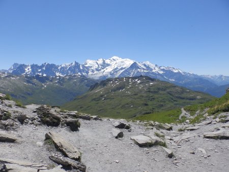 Le massif du Mont Blanc vu du Col d’Anterne.