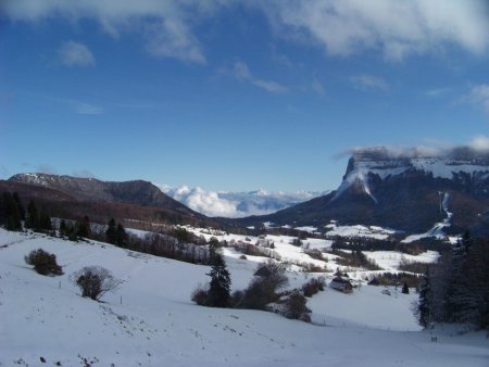 Le plateau du Désert, et l’ouverture du col du Granier.