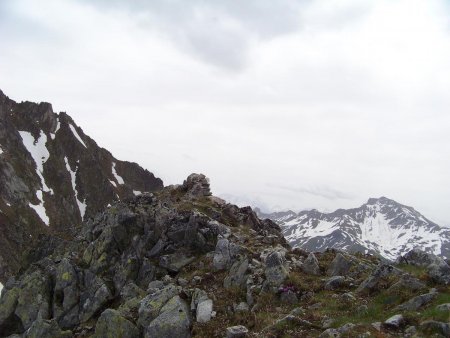 Au sommet du Rocher de Sarvatan.