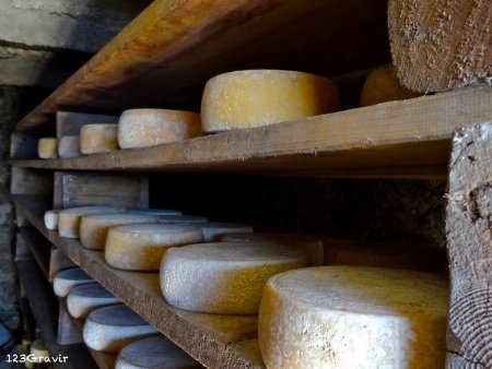 Cave à fromage au chalet du Lécheron