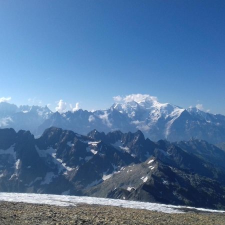 Au sommet côté Mont-Blanc